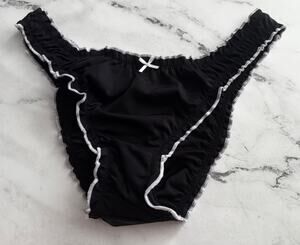 PINK Victoria's Secret x Frankies Bikinis Swim Bikini Bottom Hudson Ruffle Black